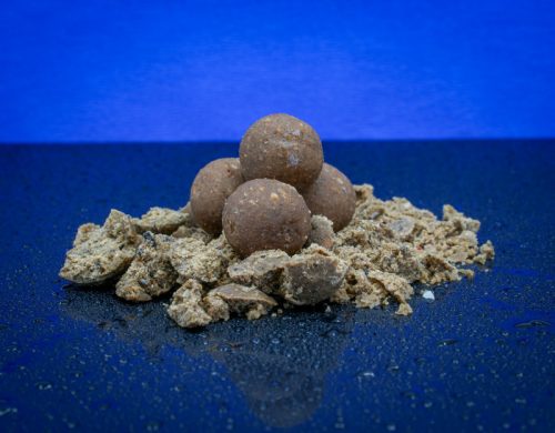 Bait Bait Álmok Tengere tartósított bojli 2x20mm +2x24mm , 3+1 Akció